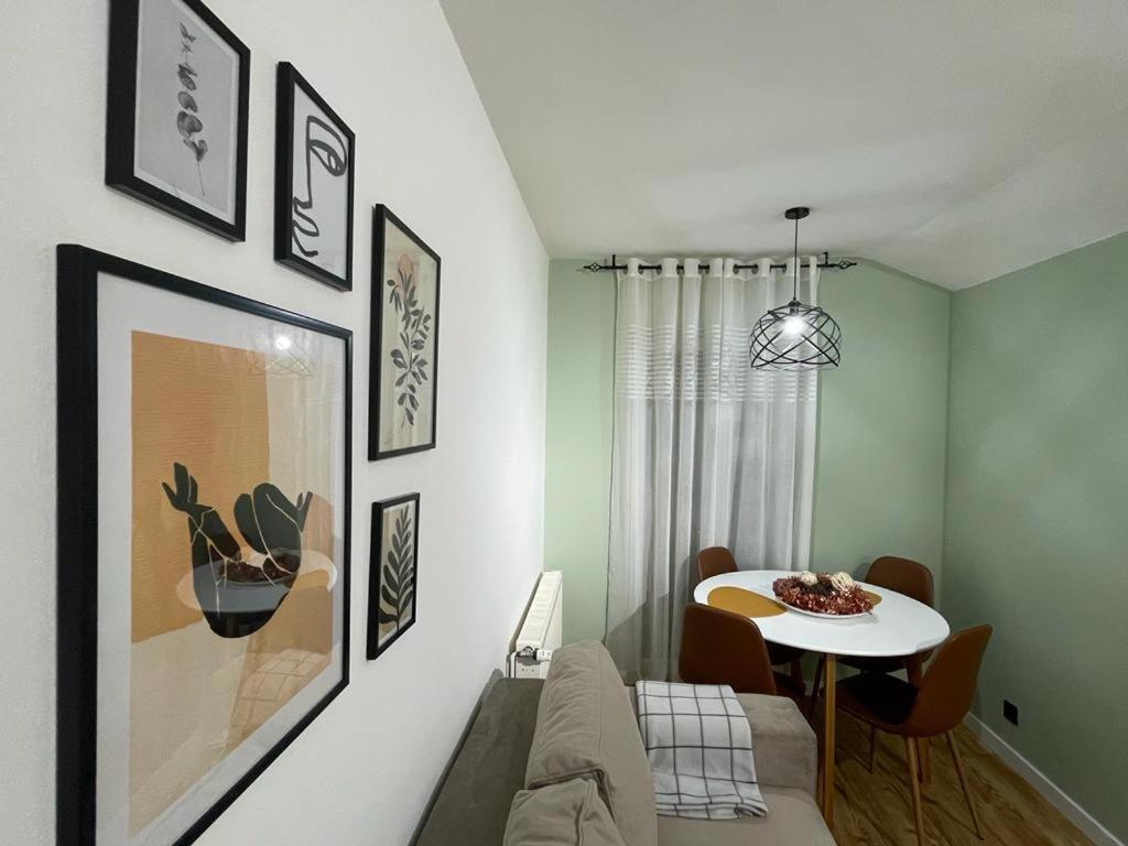 Apartman Element Krusevac Ngoại thất bức ảnh